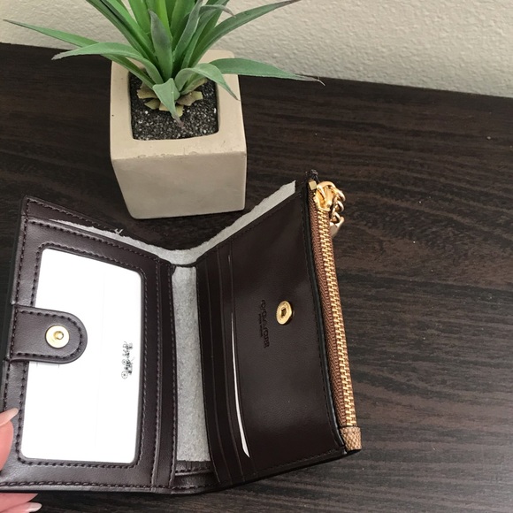 Coach Snap Card Case Signature Canvas Butterfly - Picture 4 of 8